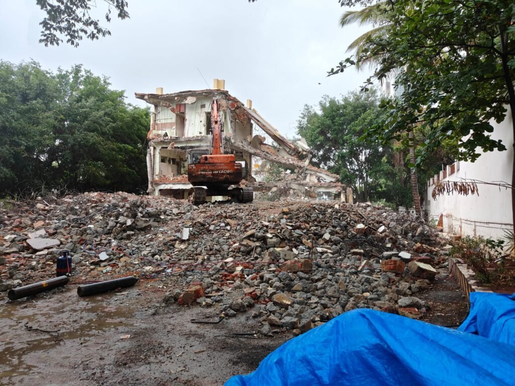 Building Demolition Contractors in Bangalore, Residential Building, Industrial Building Demolition Contractors in Bangalore At Low Price