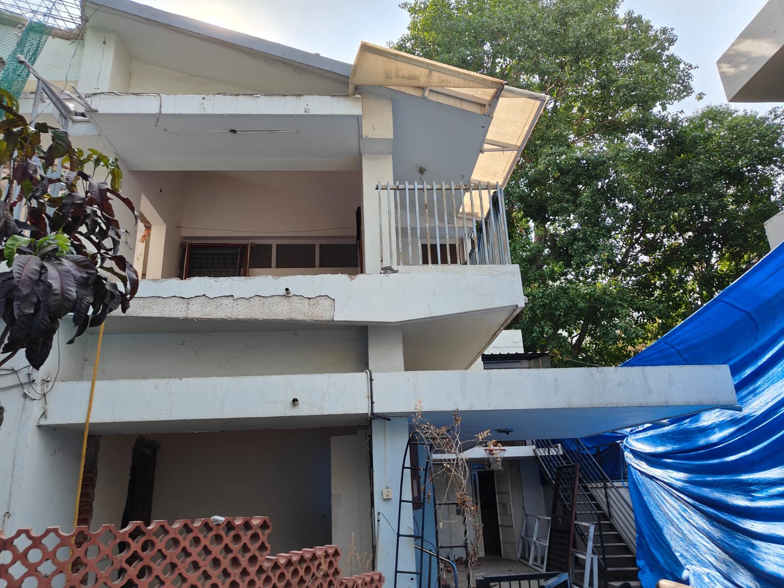 KGN Building Demolishers Bangalore,Best home Demolition Service in Bangalore with Affordable Price